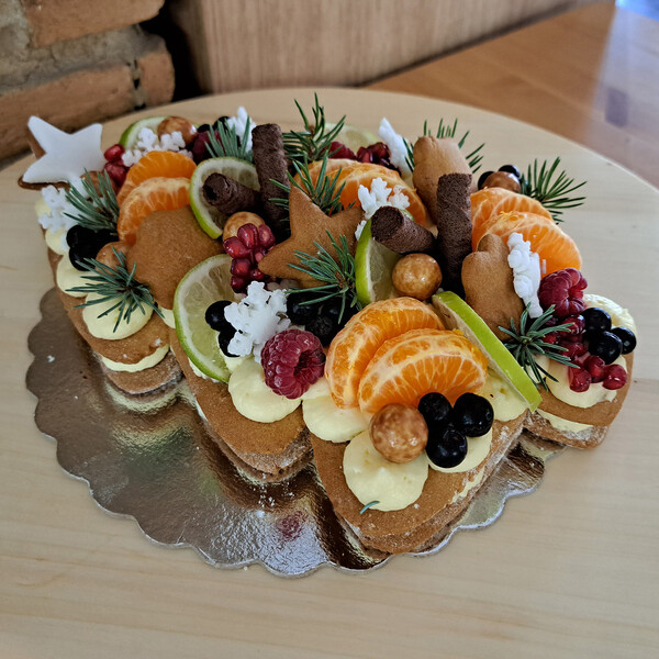Коледна елхичка, 4 парчета